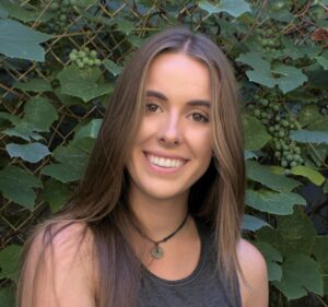 Headshot of Ava Forystek | Photo: Ava Fortysek